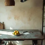 הורים ללא פנסיה ובלי סיוע כלכלי, שמבקשים מהילדים הבוגרים לשלם עבור שכר הדירה שלהם.