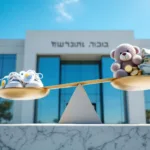 חקר מעמיק של רעיון למסות בחומרה את מי שבוחר שלא להביא ילדים לעולם, תוך בחינת השלכות חברתיות, כלכליות ואתיות.